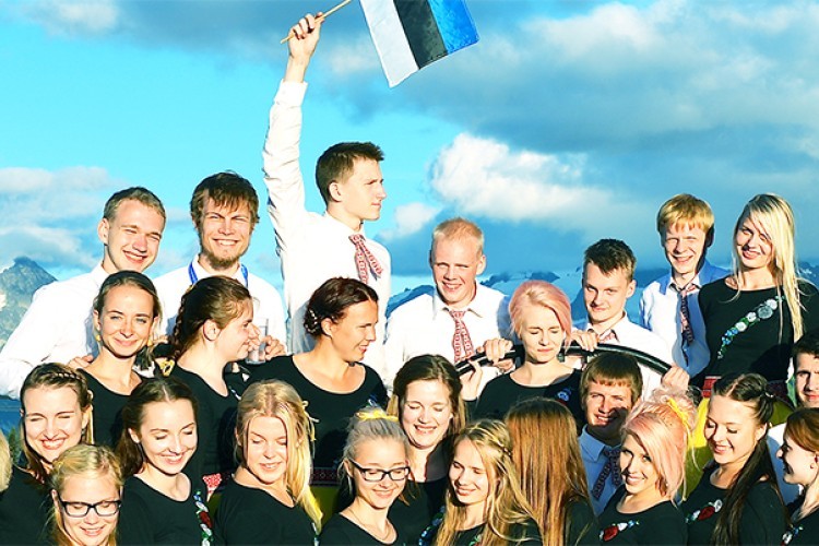 Riik toetab täiendavalt eesti väliskogukondi
