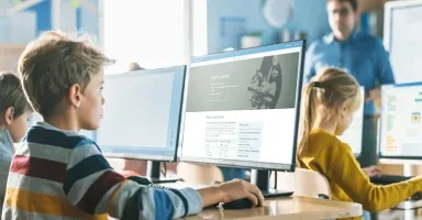 Opiquga on õpilase pea tarkust täis, kuid seljakott kerge! Digiõpe on saanud õpitee lahutamatuks osaks