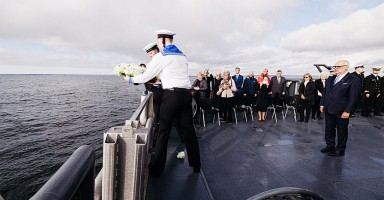 1944. aasta suurpõgenemise mälestustseremoonia Tallinna lahel