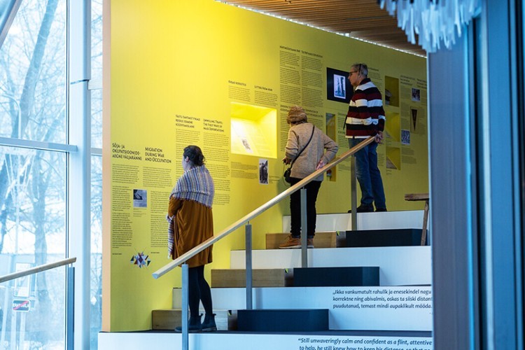 Vabamu uus näitus uurib väliseesti kogukondade lugu